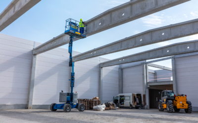 warehouse-construction-worker-on-mobile-elavating--YNWEZMH-web